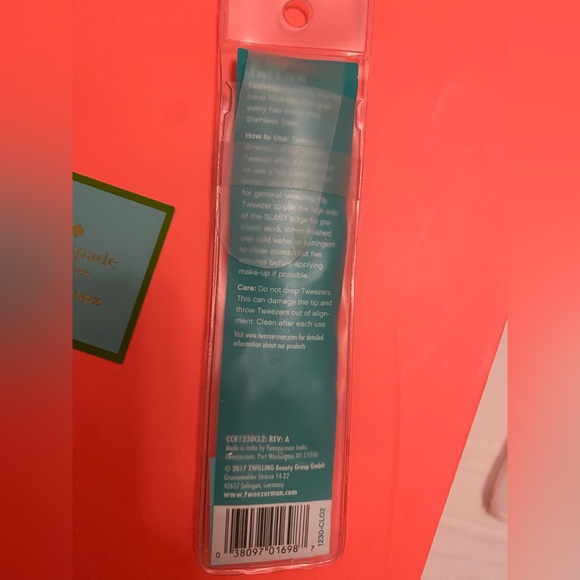 Tweezerman Stainless Steel Standard Slant Tweezer Eyebrow Regular Size NWT - Picture 8 of 9